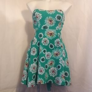 Fashionable summer dress